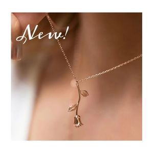 💖 Gold Color Rose Pendant Necklace